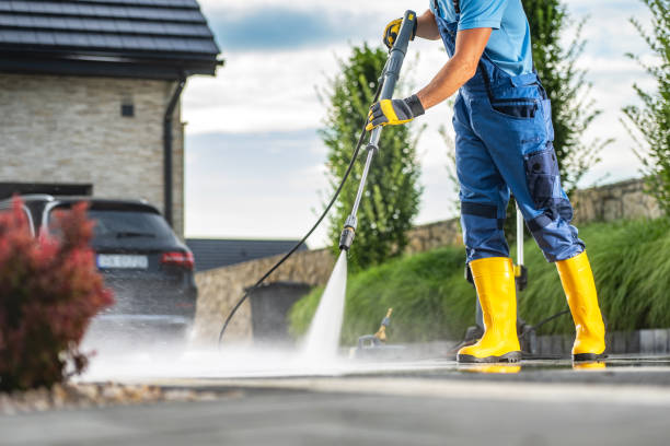 Best Driveway Pressure Washing  in Bayport, NY